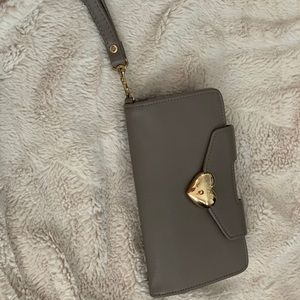 Lulu Clutch Wristlet